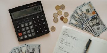 Featured image for: How to Track Expenses Effectively: Tools and Techniques That Work